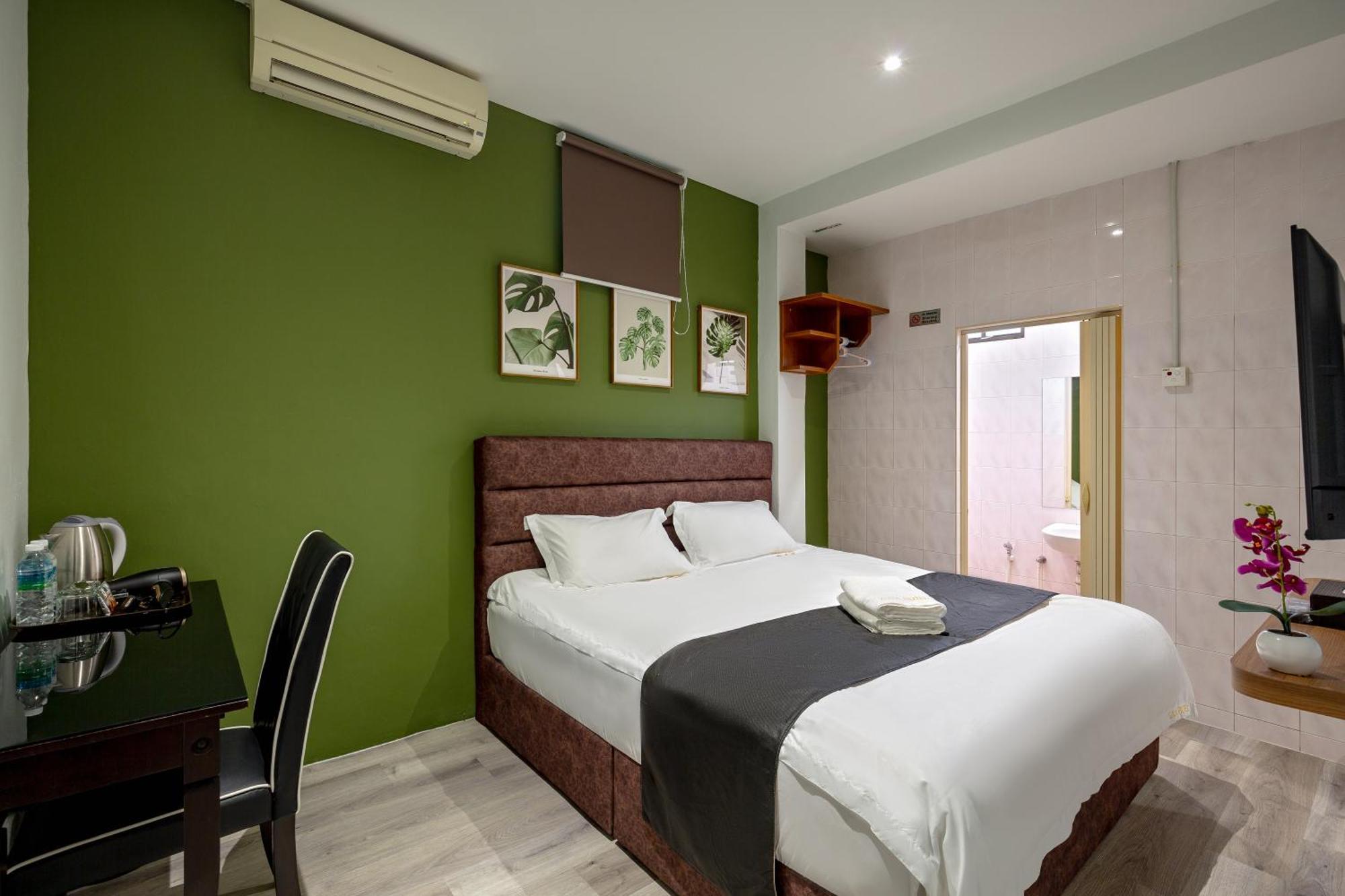 Gaia Hotel Tanjung Bungah  Exterior foto